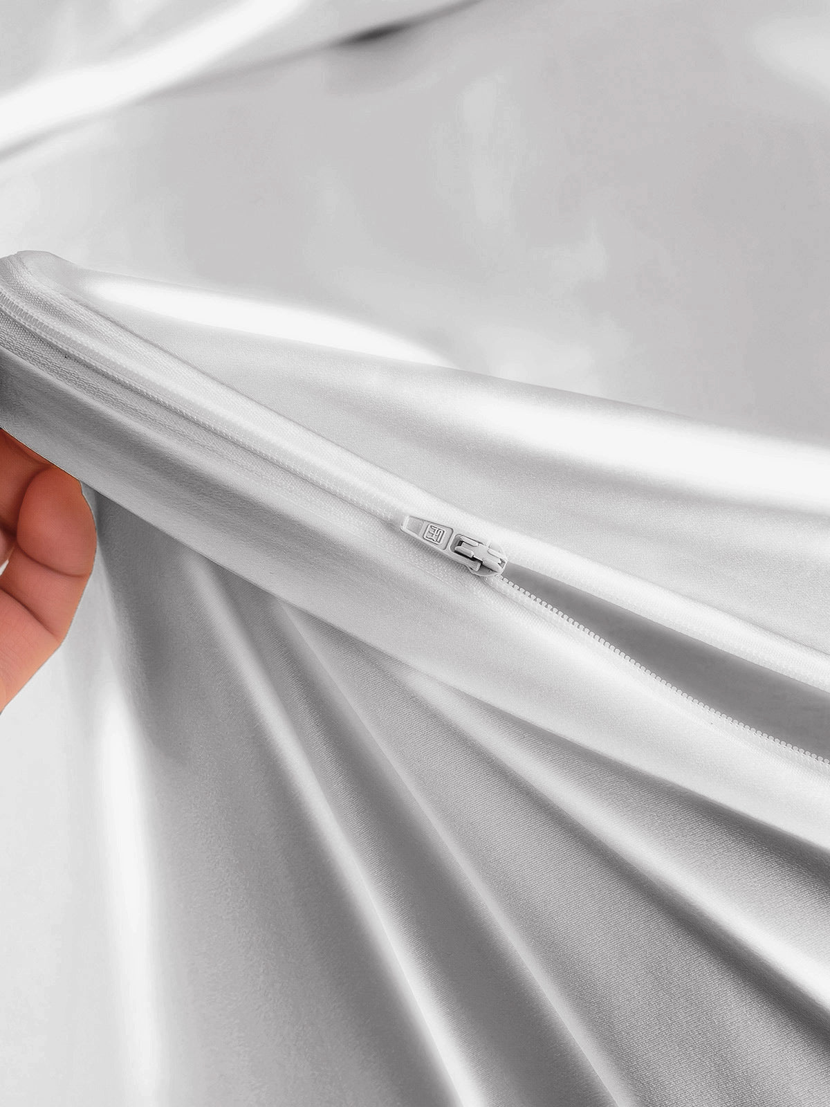 Set in seta da 4 pezzi 25Momme: copripiumino + lenzuolo + 2 federe