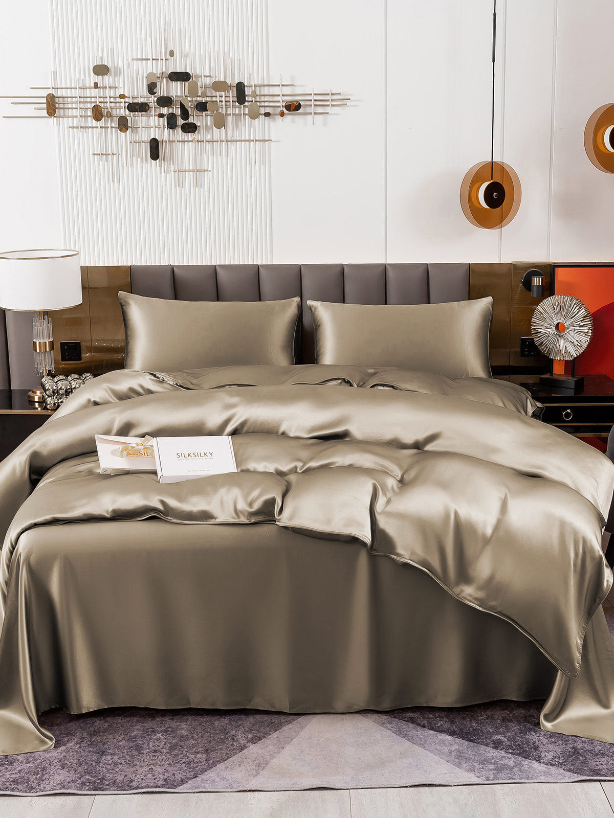 Set di seta 19Momme da 4 pezzi: copripiumino + lenzuolo + 2 federe